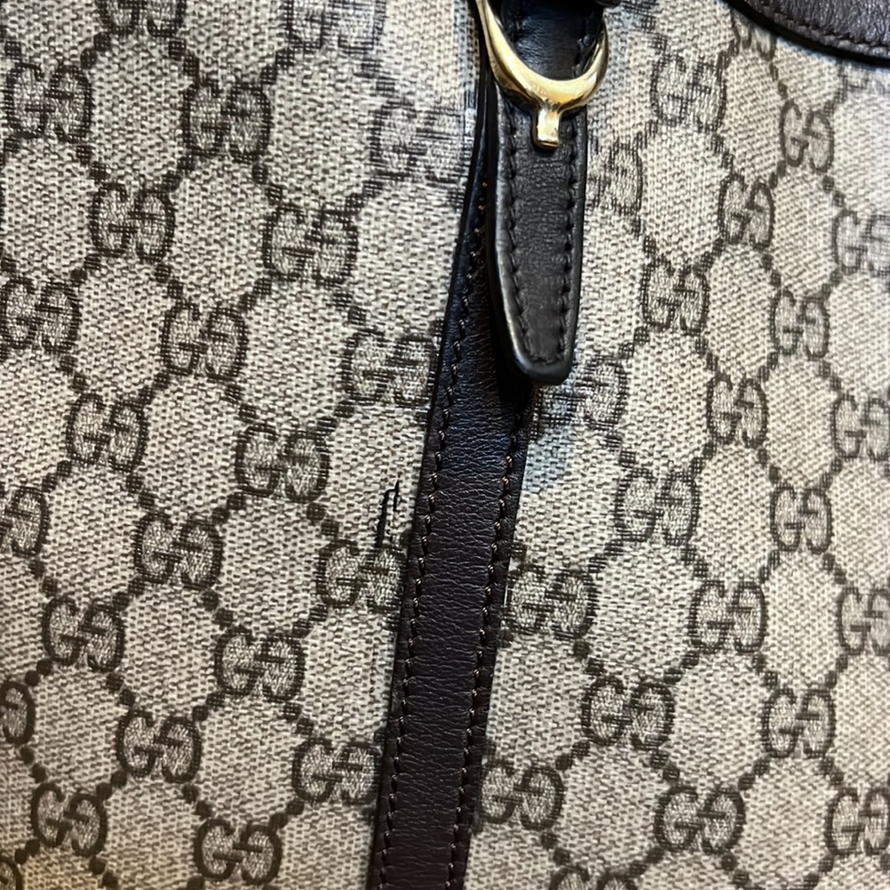 A21- 💯 % authentic Gucci shoulder bag - Picture 16 of 16